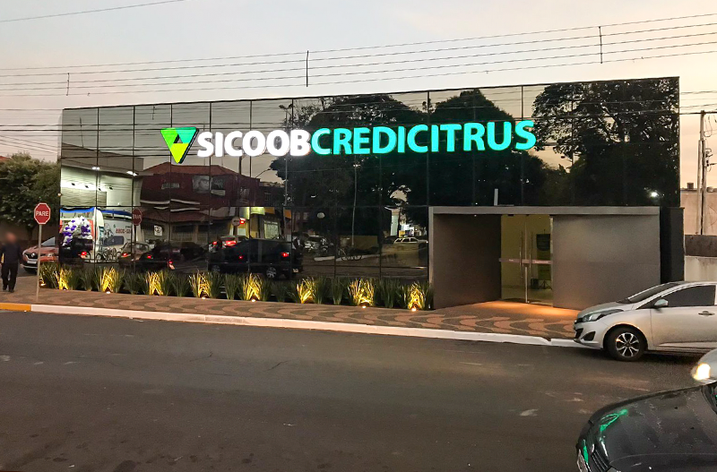 O que devo levar em consideração ao contratar uma empresa de comunicação em Ribeirão Preto?
